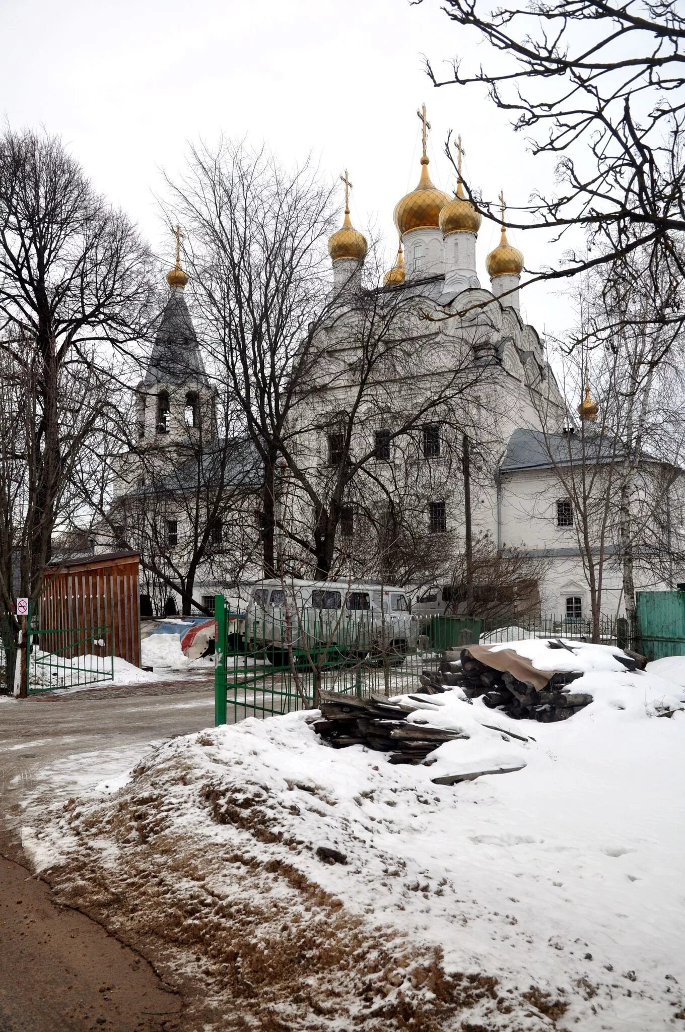 Спас загорье калужская область. Спас-Загорье Калужская. Спасо-Преображенский храм село спас Загорье. Село спас Загорье Преображенский храм. Спас-Загорье Калужская область храм.