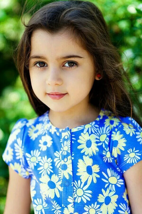 Красивиедети девочки. Красивые фотопортреты детей. Beautiful kids girls. Рыжие девочки маленькие. Модные прически для девочек.