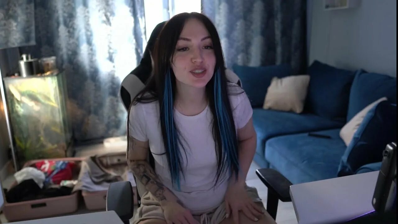 Sindi стримерша. Sindi twitch. Синди csgo. Sindi twitch. Синди кс го.