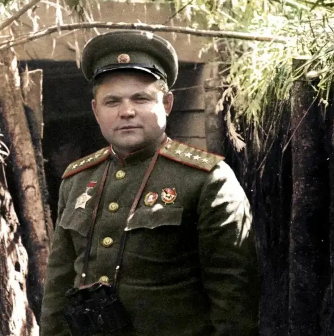Военачальник командующий войском. Военачальник командующий войском