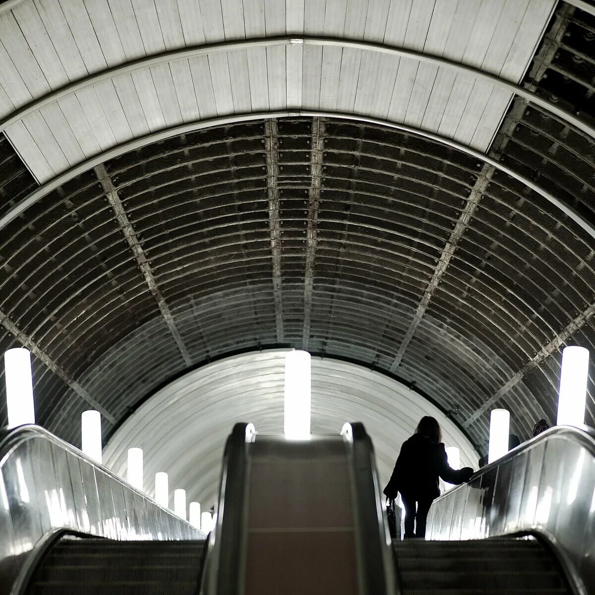 библиотека имени ленина переходы. библиотека имени ленина переходы. станция метро библиотека имени ленина. станция библиотека имени ленина выходы. станция арбатская переход.