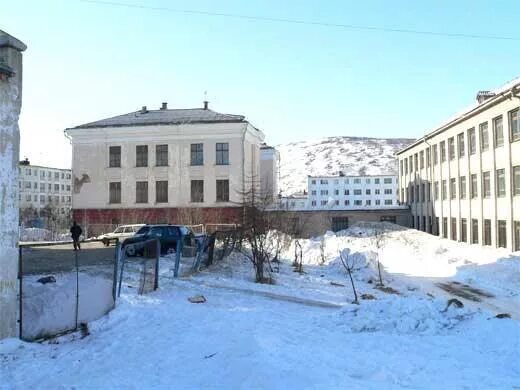 Боксом, лыжами и сноубордом смогут заниматься ученики школы № 28 в Магадане - Pr