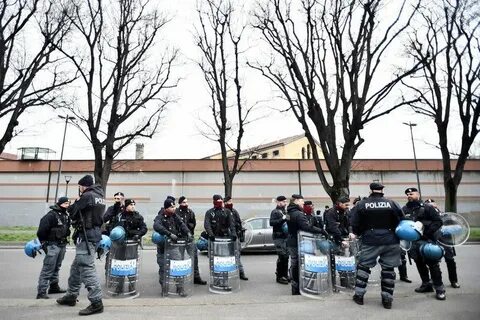 Заключенные италии