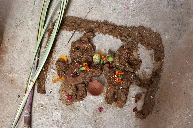 Какашкоголовый монстр. Сиреноголовый какашка. Мягкая игрушка сиреноголовый. Сиреноголовый из говна. Сиреноголовый против какашкоголовый.