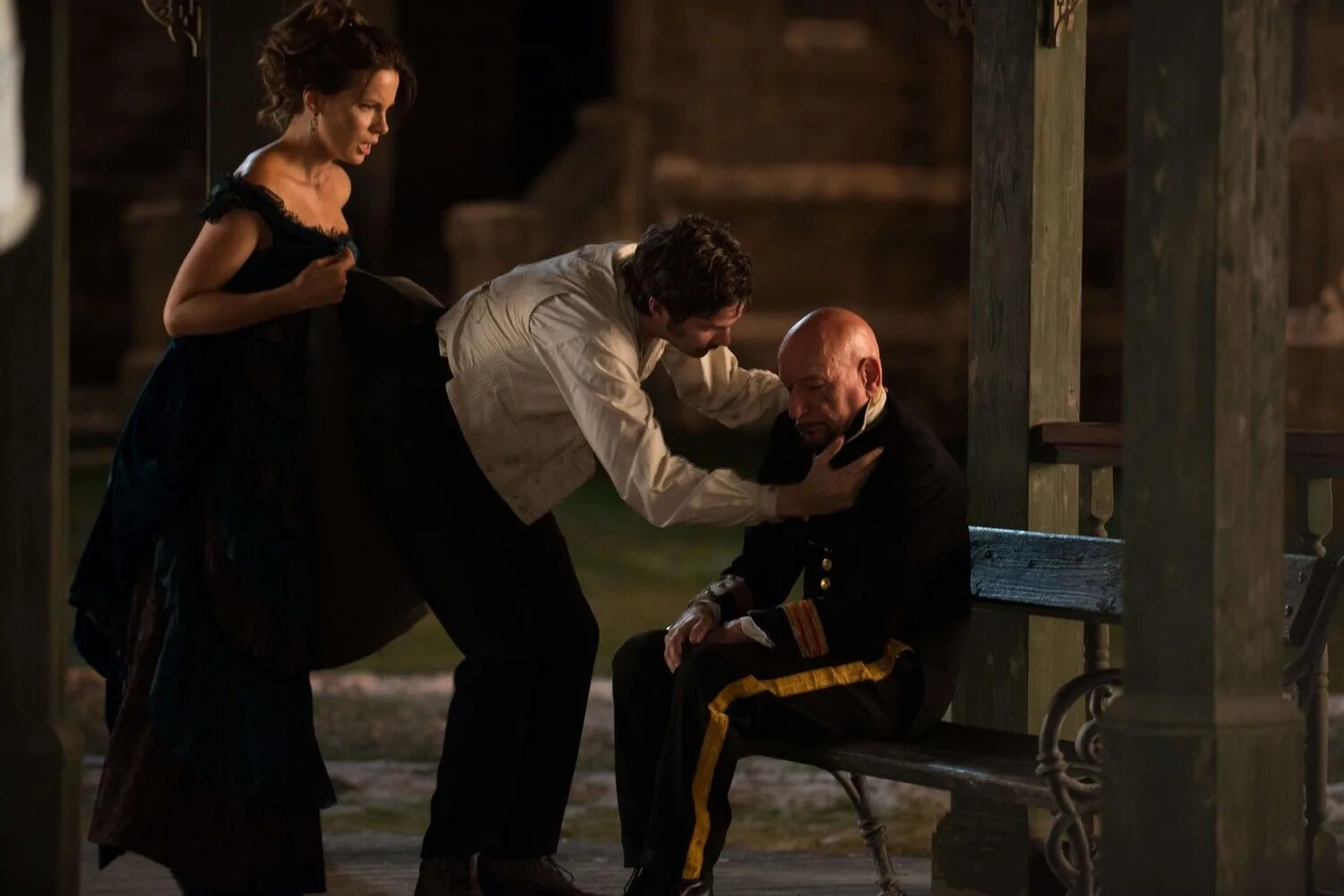 бен кингсли обитель проклятых. сайлас лэмб обитель проклятых. брендан глисон обитель проклятых. обитель проклятых дом. гийом делони обитель проклятых.