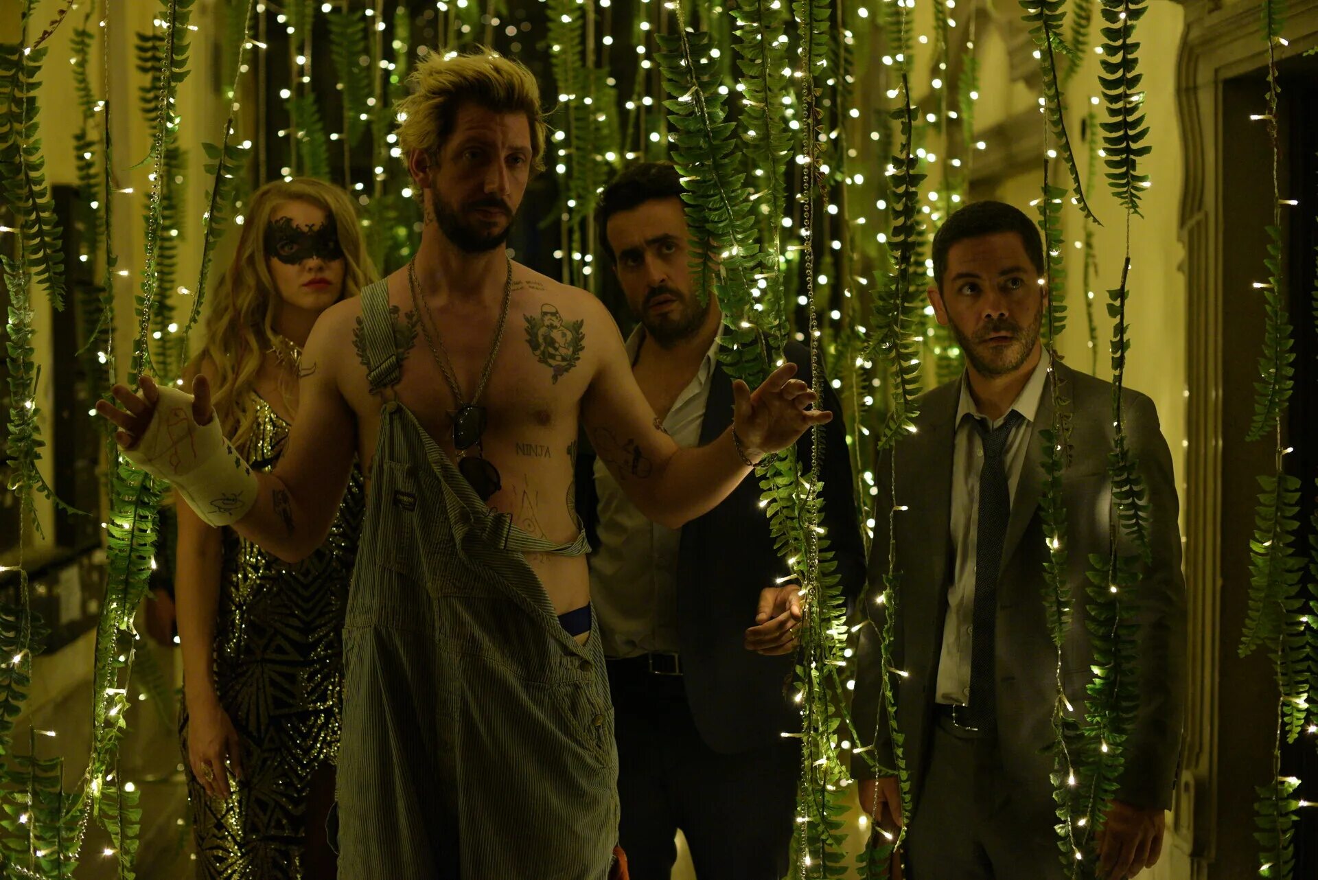 Джонатан коэн мальчишник в европе. Мальчишник в европе кадры. Мальчишник в новом орлеане. Мальчишник в будапеште. Джонатан коэн мальчишник в европе.