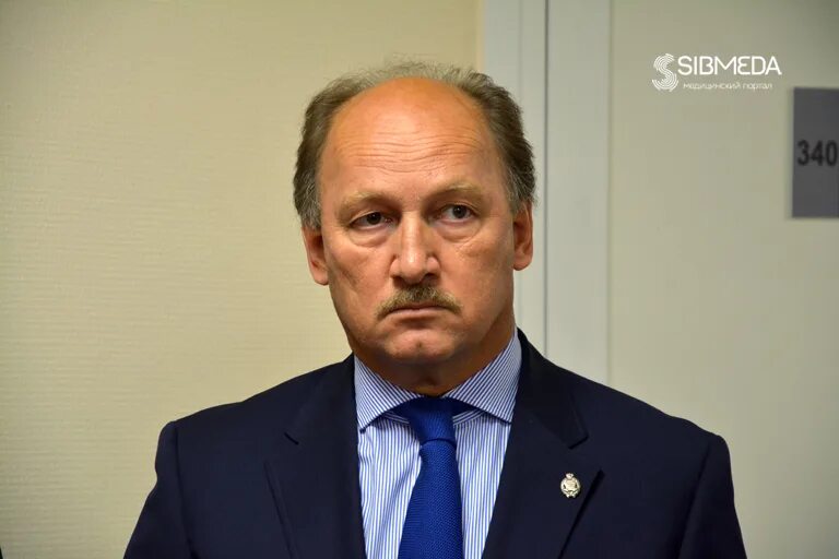 А ю юдановым. А ю юдановым