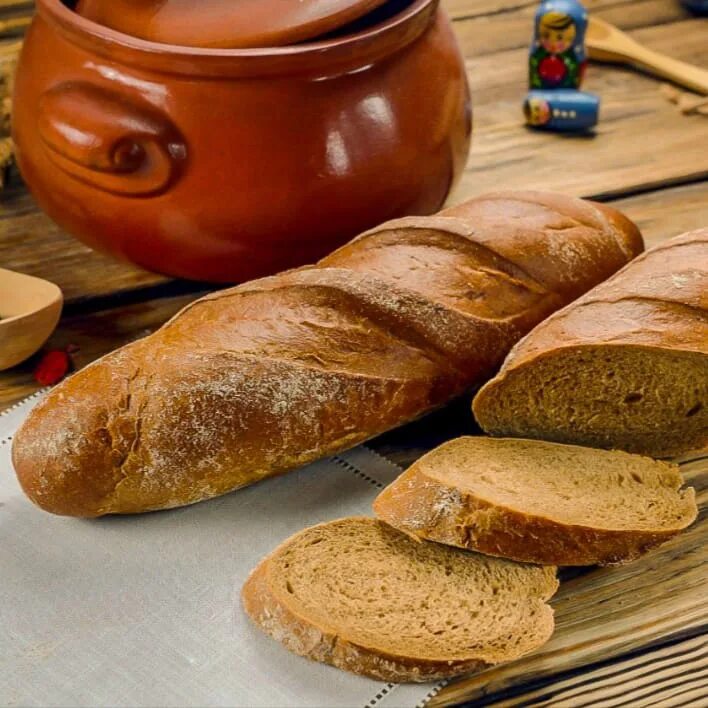 Хлеб с пшеничным солодом. Ржано пшеничные багеты. Бакет ржаной пшеничный хлеб. Багет ржаной. Батон солодовый.