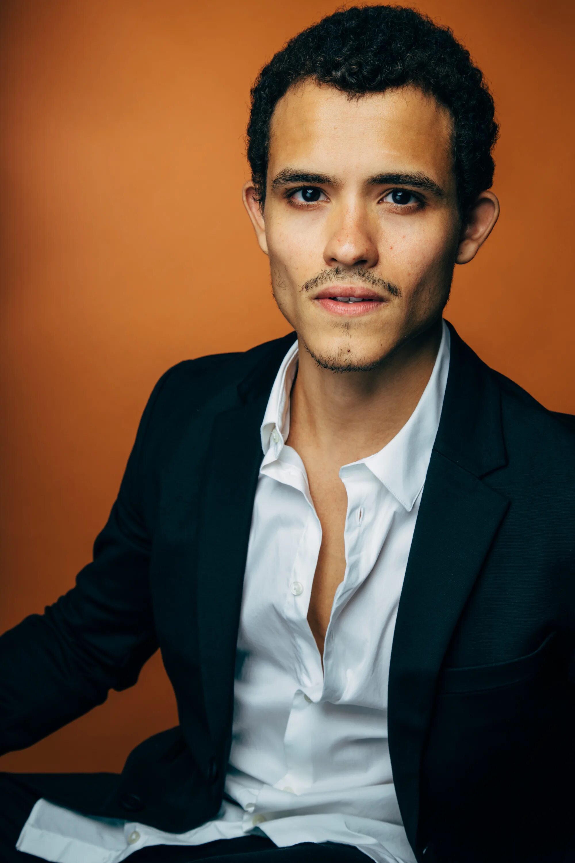 Carlos ramos actor. Эдди рамос. эдди рамос корпорация. том селект актер. matt ramos.