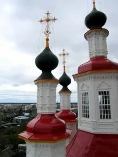 Красные купола
