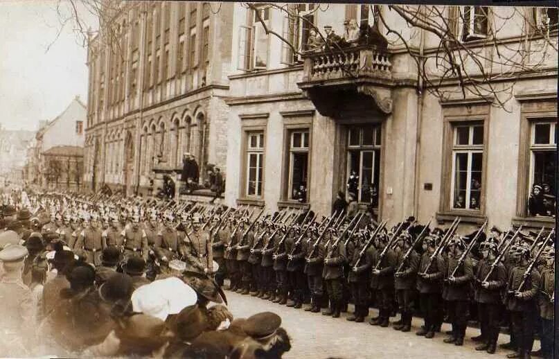 Дивизии риа. Петербург в феврале 1915 год. Прибалтика суд пленные немецкие генералы фото.