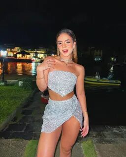 Celebrity Hairstyles. 