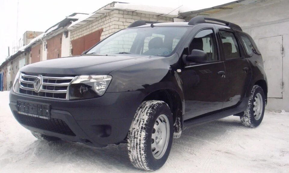 Рено дастер с пробегом полный привод. Renault Duster 2013 черный. Рено Дастер 2012 черный. Рено Дастер 2013 черный. Renault Duster 2014 черный.