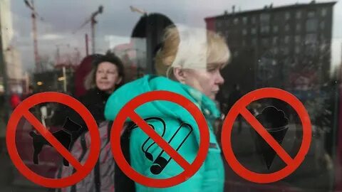 Курят в коммуналке