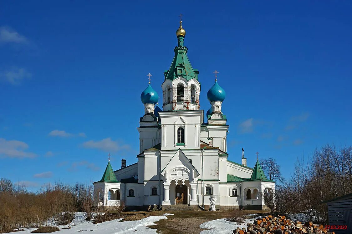 Храм димитрия солунского в великом новгороде. Храм дмитрия солунского батецкий район зимой. городня новгородская область. батецкий район деревня черная. храм дмитрия солунского батецкий район фот зимой.