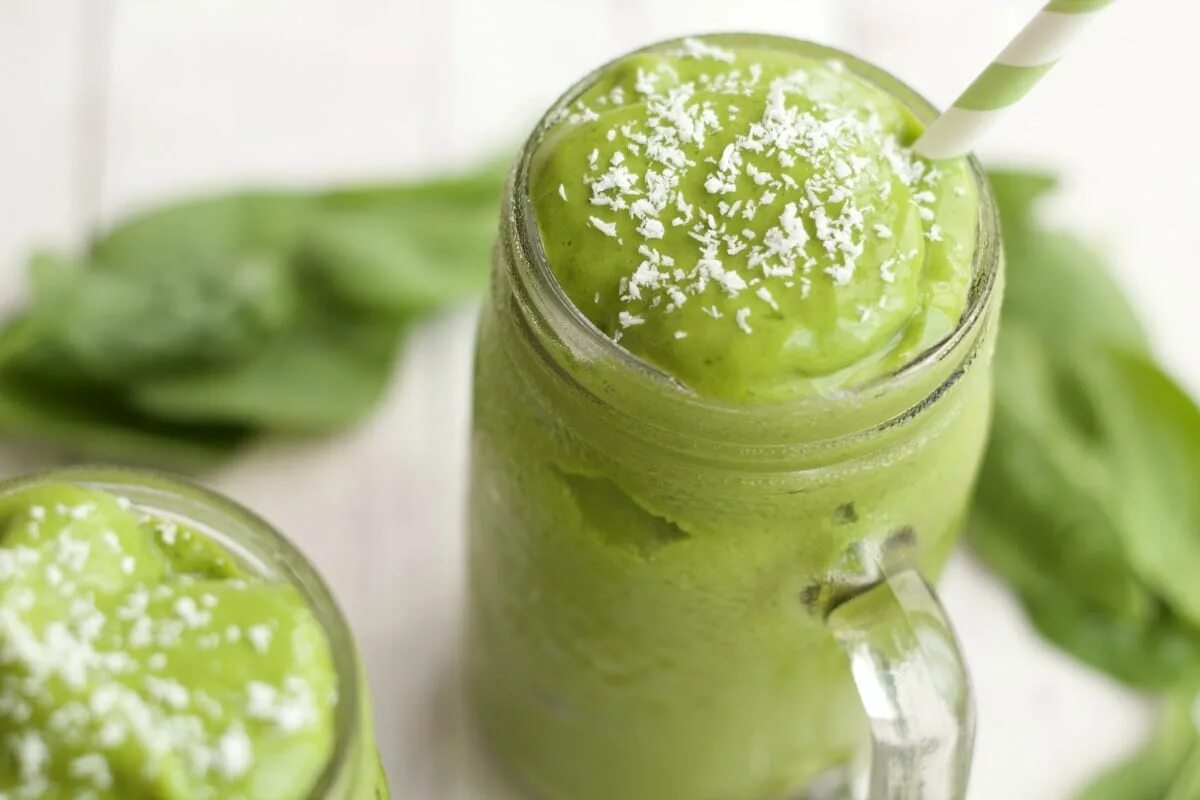 Минт Грин ти. Matcha Smoothie. Зеленый смузи. Смузи из крыжовника. Смузи для очистки