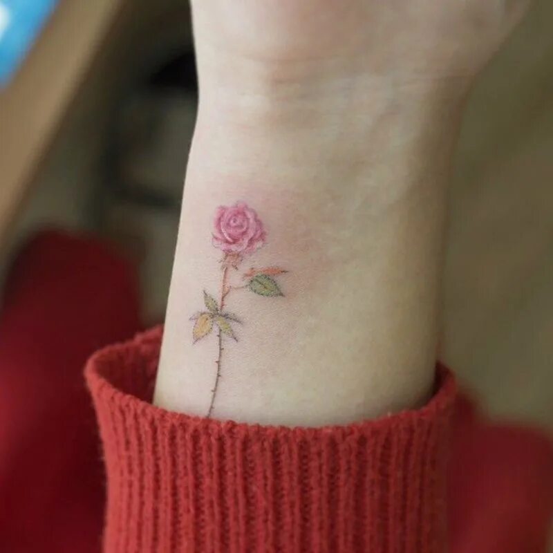Маленькие Татуировки. Нежные тату. Маленькие розовые тату.