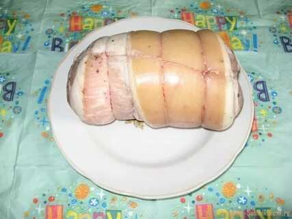 Рецепт рулета из грудинки свиной в духовке
