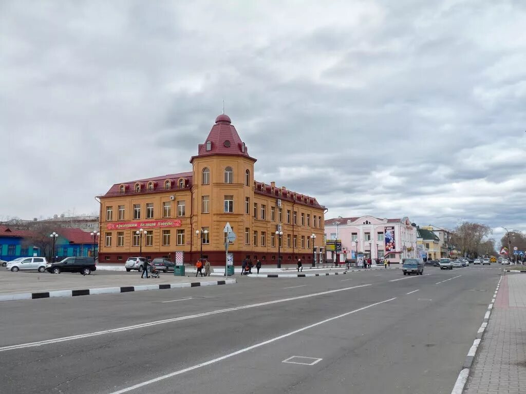 Белогорск амурская область центр. Площадь г Белогорск Амурская область. Белогорск площадь города. ТЦ Москва Белогорск. Торговый центр Москва Белогорск Амурская область.