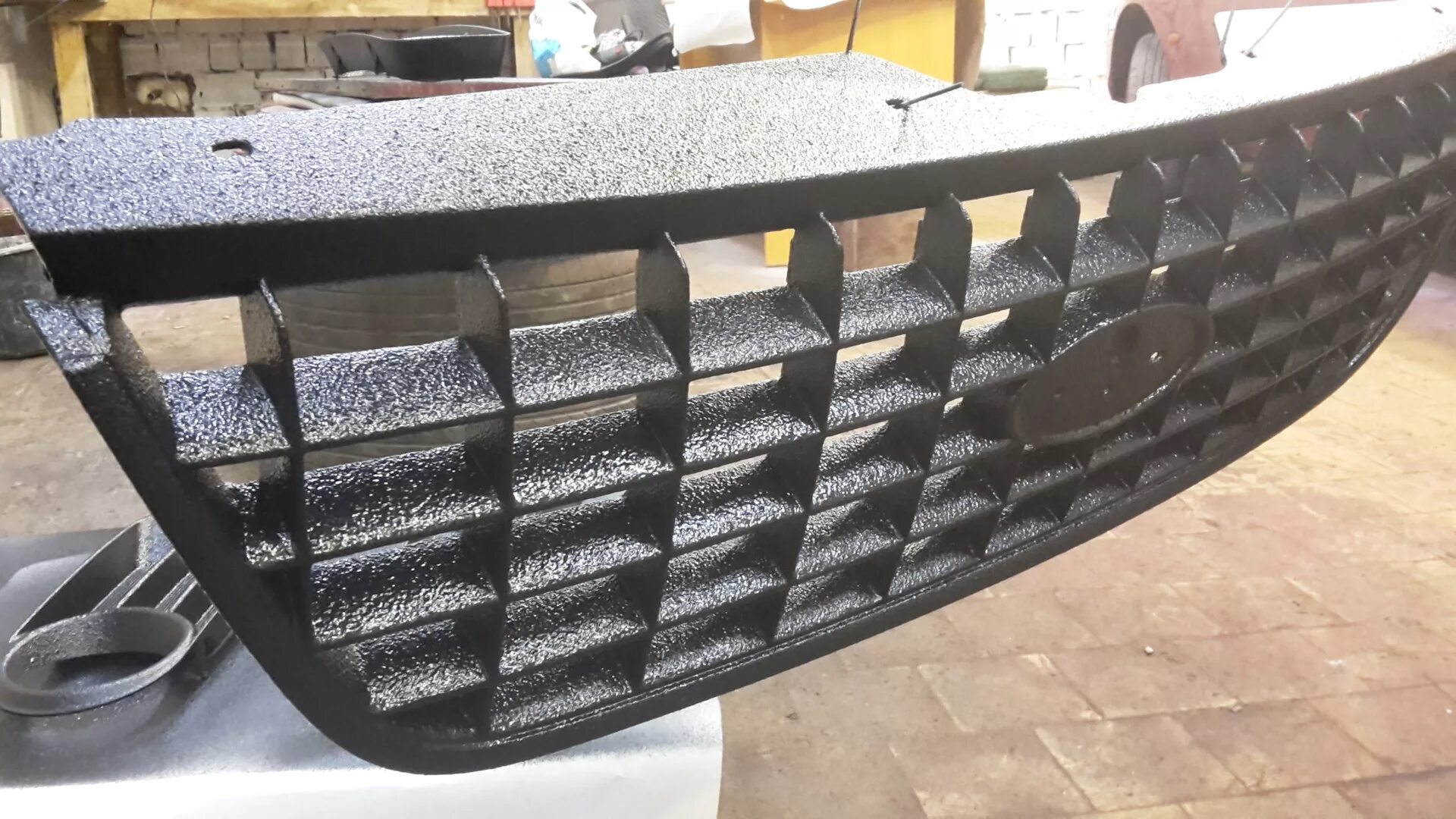 Покраска решеток. Покраска решеток