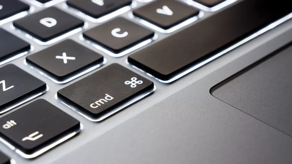 Клавиатура ноутбука залипание клавиш. Кнопка смены фона. клавиша. cmd macbook. кнопки заедают на макбуке.