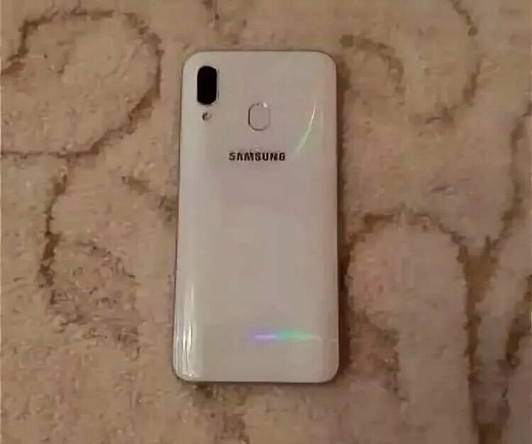 Samsung a5 2015. Самсунг галакси а3. Samsung galaxy a 5 2015 года. Самсунг а 40 черный. Логотип самсунг галакси.