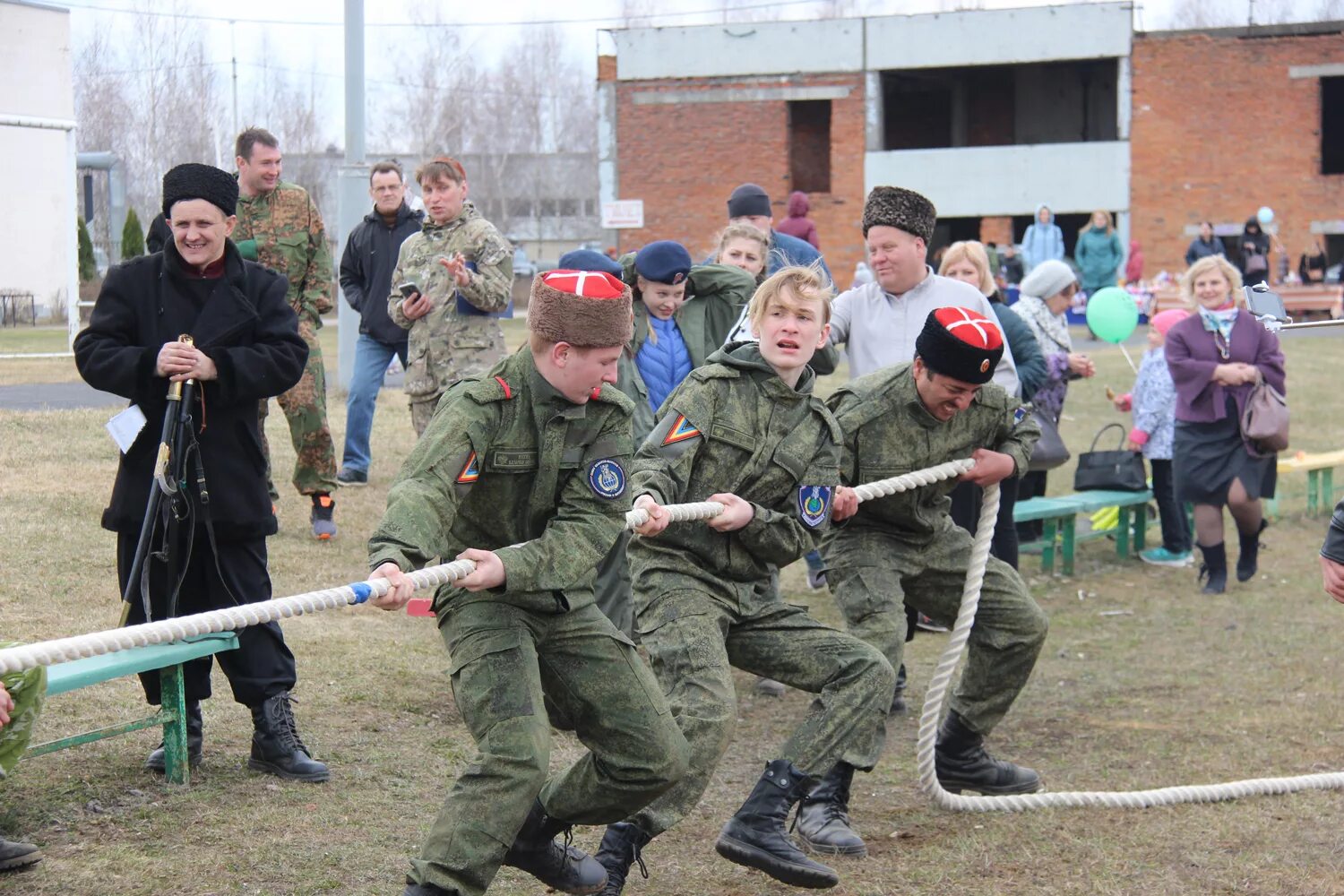 Казарла казаки. Казарл. Казарла студенков. Казарла ханты. Федерация рубки шашкой казарла.