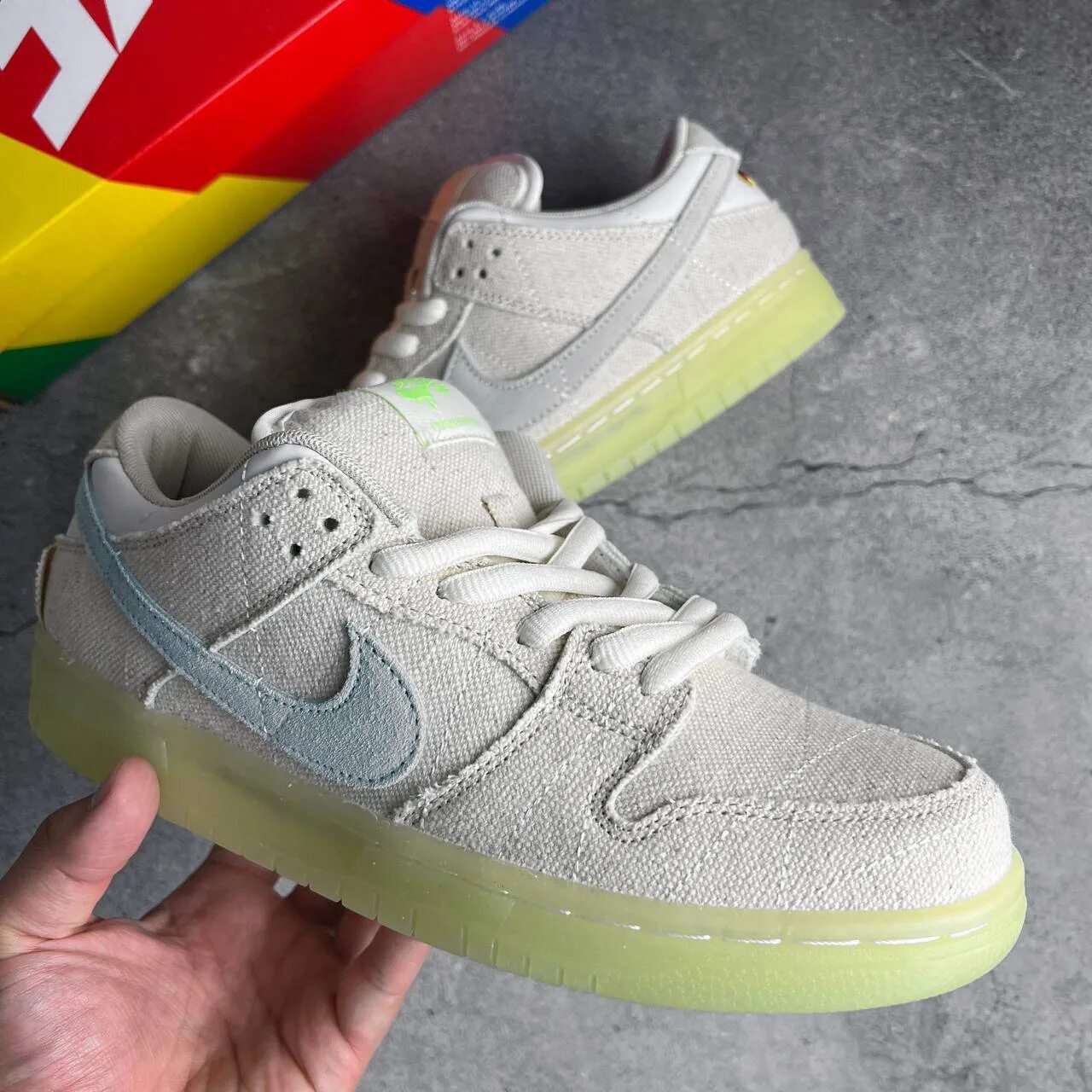 Nike Zombie Dunk. Кроссовки Nike из текстиля разноцветные. Кроссовки найк за 1500000 рублей. Найк Мумия. Dunk sb mummy