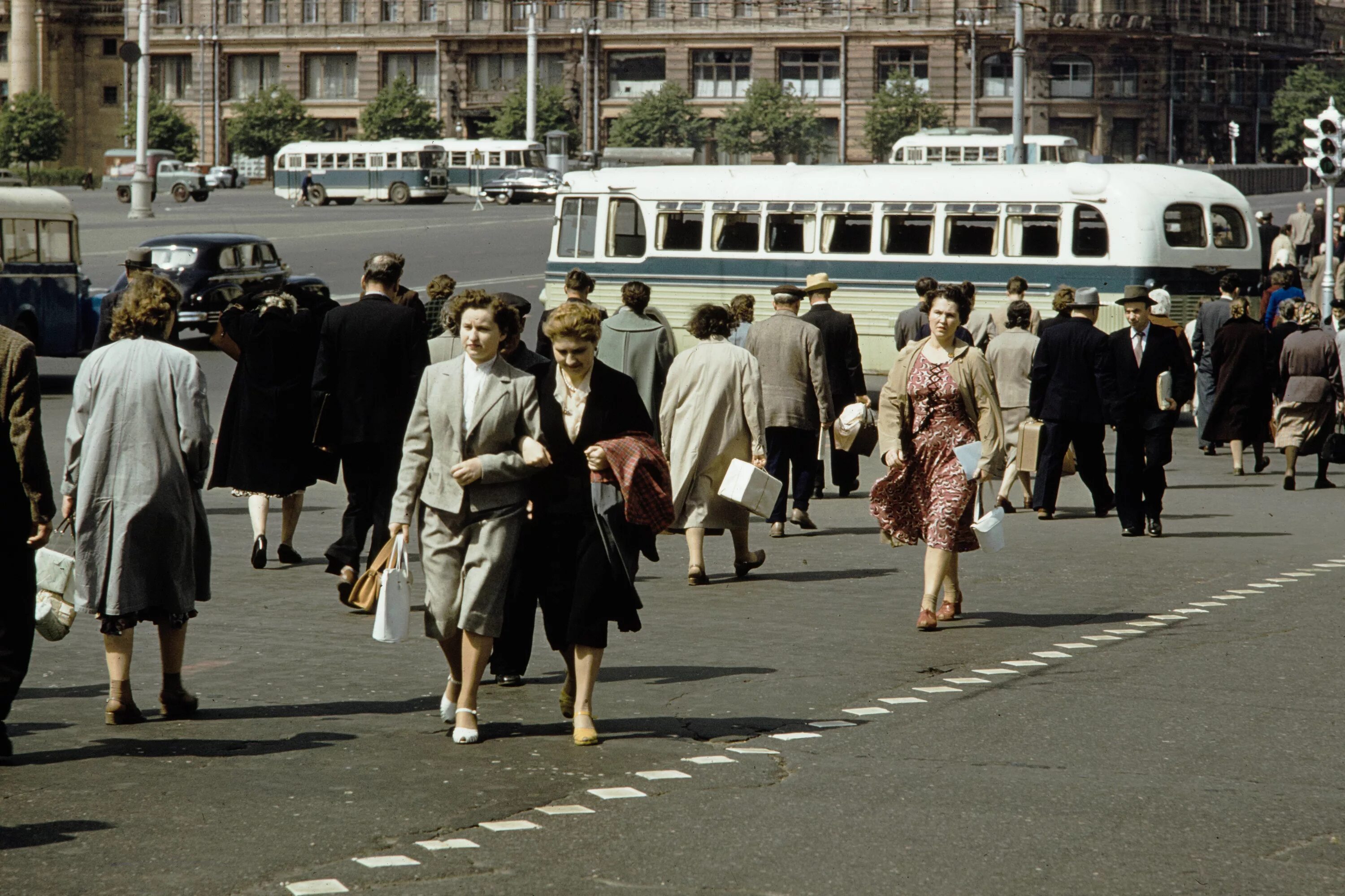 Москва 1959 Форман. Харрисон Форман в Москве 1959 года. Москва 1959 года в фотографиях Харрисона Формана. Харрисон Форман в Москве.