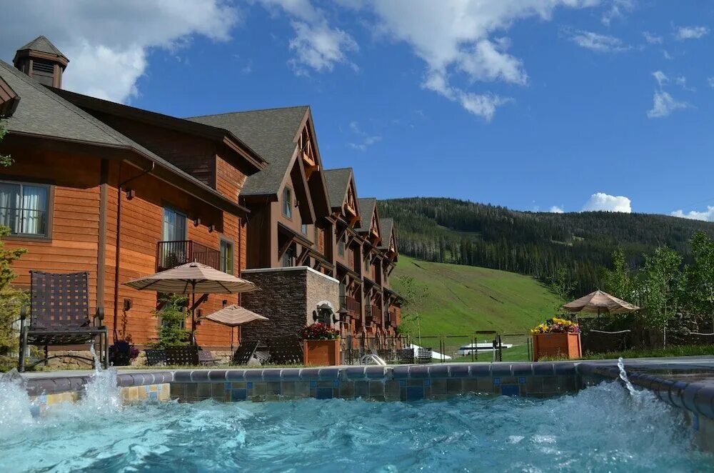 Скай вилладж. Ski Village Самара. Монтана штат big Sky Resort. Скай Виллидж Самара.