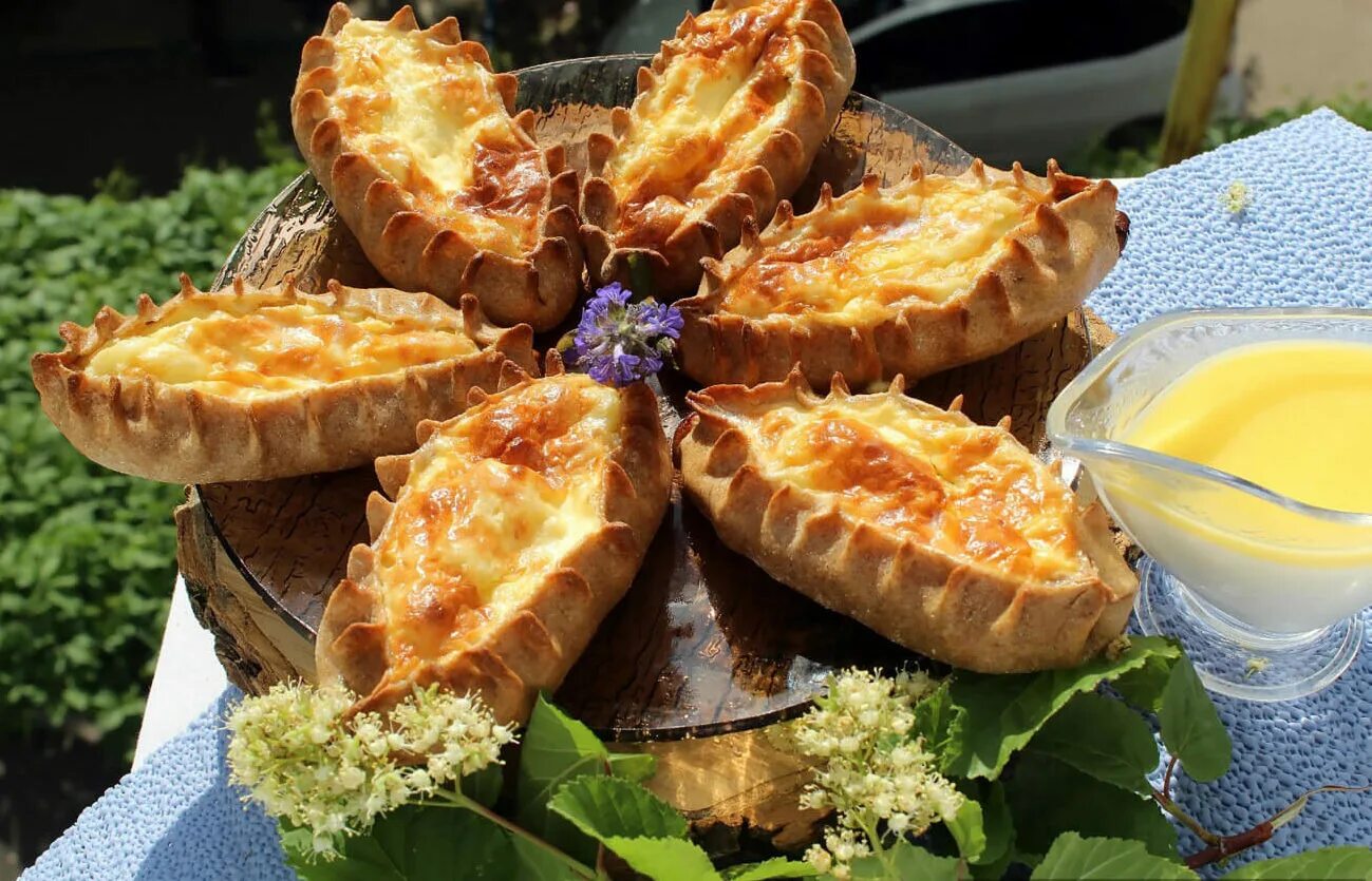 пироги национальное блюдо. чувашия пирог хуплу. традиционные русские пироги. «царь пирогов» — курник. калитки карельские с картошкой.