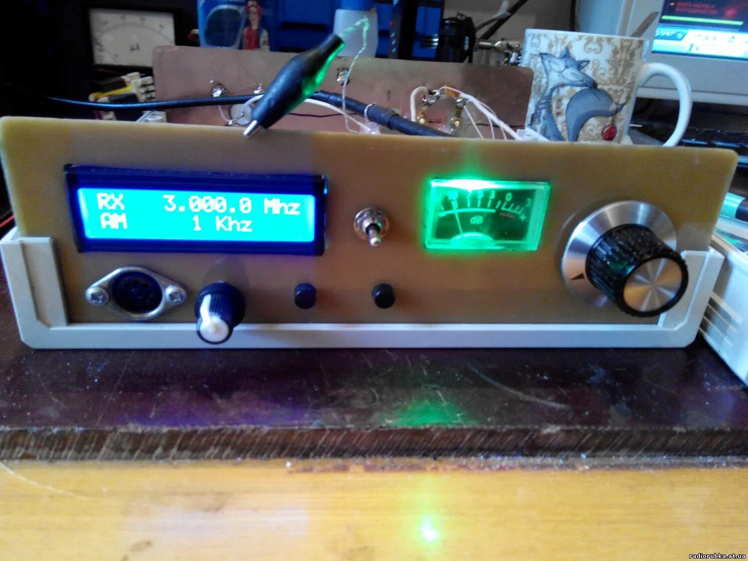 передатчик на 3 мгц на транзисторах. радиостанции 3 мгц. передатчик (шарманка) на гу-50. ламповый ам передатчик на гу-50. пиратская радиостанция.