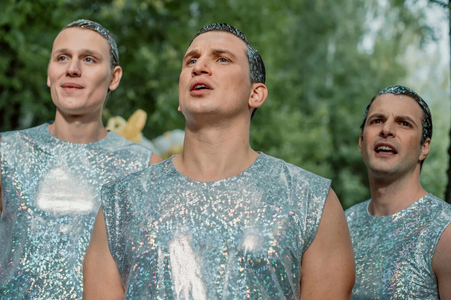 два холма куку. сериал два холма 2 сезон. два холма (2022, сериал, 1 сезон). два холма кадры из сериала. два холма (2022, сериал, 1 сезон).