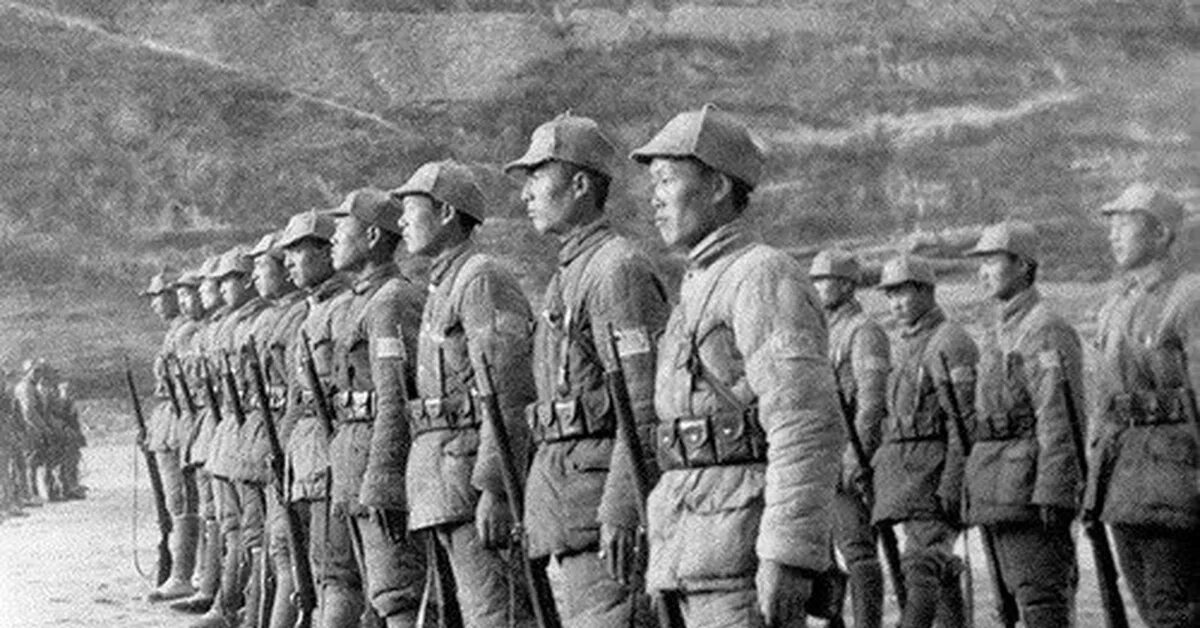 Парад в харбине 16 сентября. Китай 1936. КНР В 1936. Форма пехотинца Китая 1936 года. Китайские коммунисты 1940.
