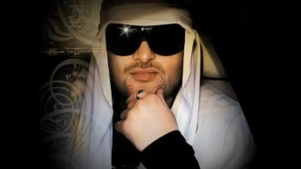 Credo картинки. Мистер кредо девчонки. А помнишь мистер кредо белый танец. Мистер кредо девчонки. Вокалистка mr.