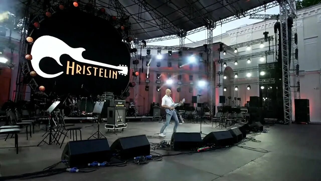 Sandler fest афиша. Рокнмоб на sandler fest. Sandlerfest 2024 фестиваль. Популярный музыкант из москвы. Mr.