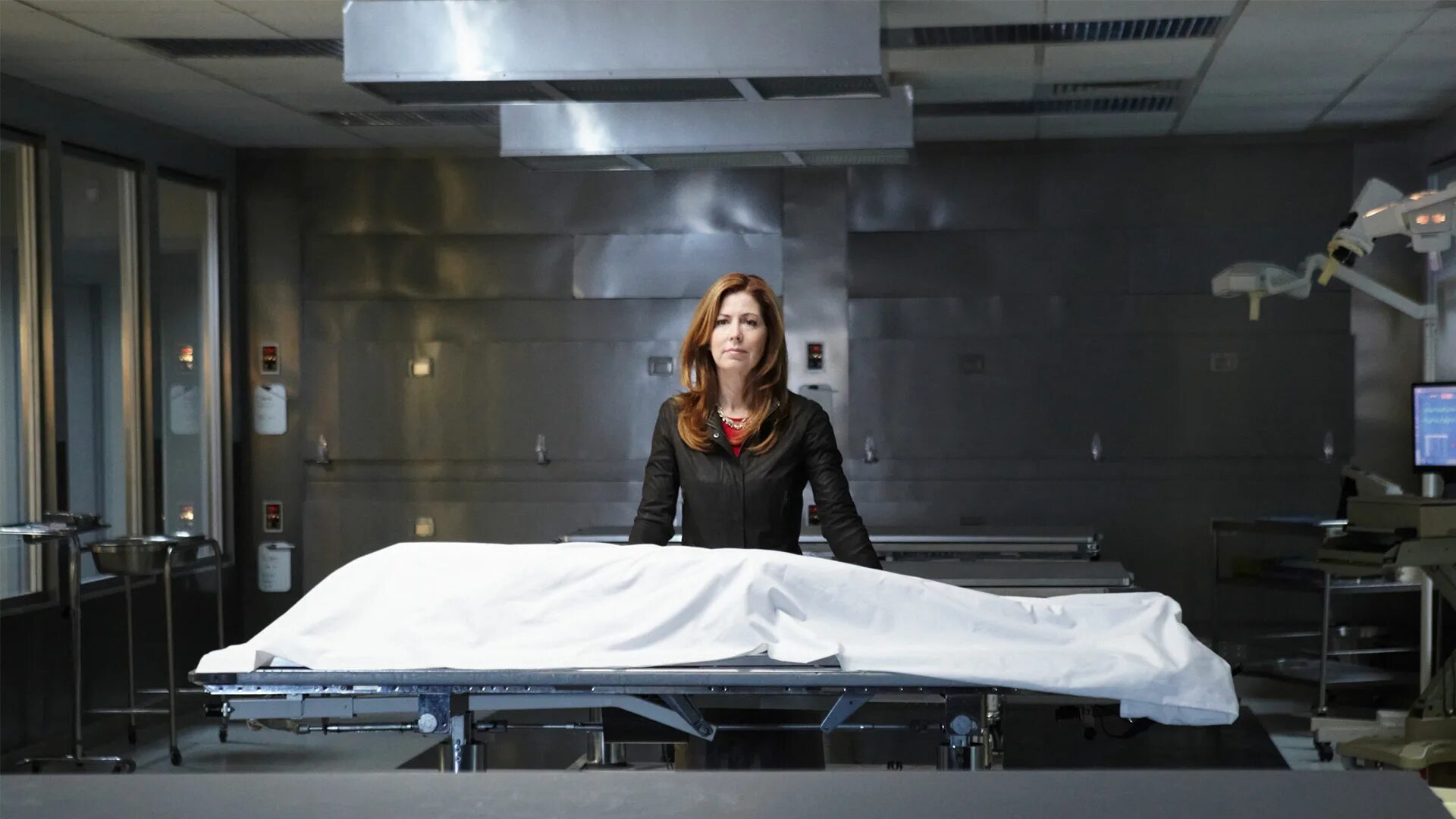 Сериал судмедэксперты 2010. Судмедэксперт цинь мин 2017. Судмедэксперты 1. Судмедэксперты 1. Судмедэксперт сумин дорама.