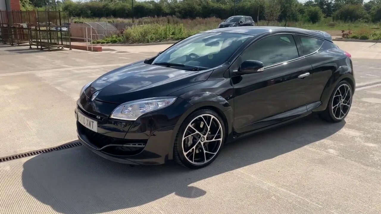 Megane диски. Renault Megane 3 r17. Renault Megane RS 250. Рено Меган 3 купе черный. Диски Рено Меган 3.