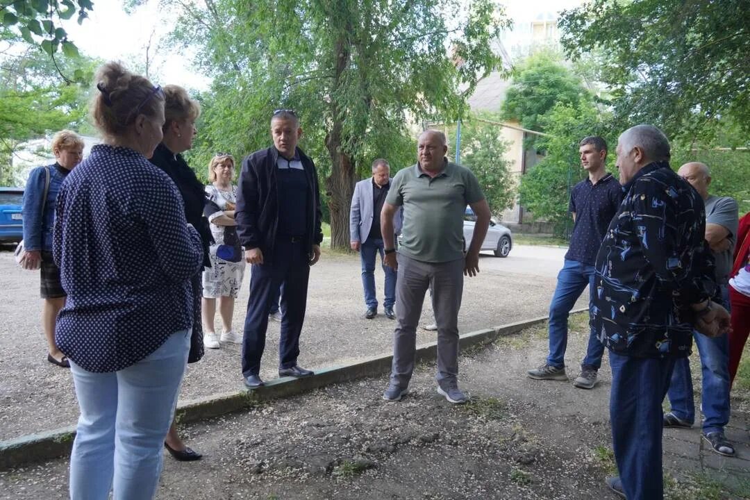 Керчь новости свежие видео. Ул капитана Алиева Керчь. Жители Керчи порадуют 2014. Улицы Керчи Крыма. Керченские новости.