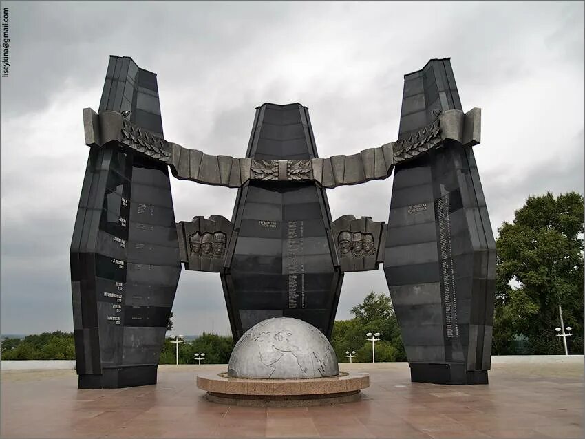 Мемориальное искусство