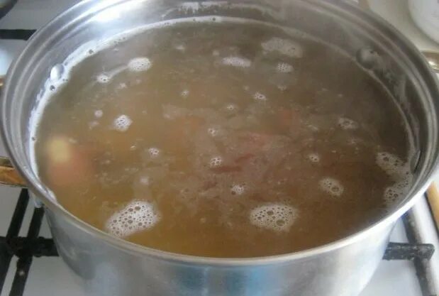 Бульон на ребрах