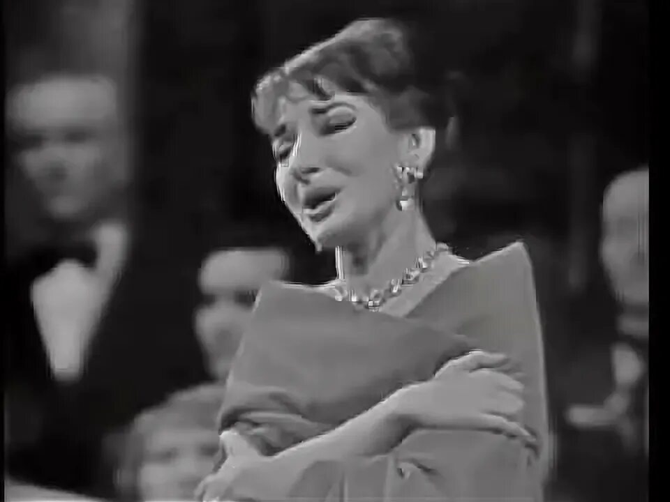 Maria callas. Casta diva каллас. Casta diva каллас. Каллас норма каста дива. Каста дива.