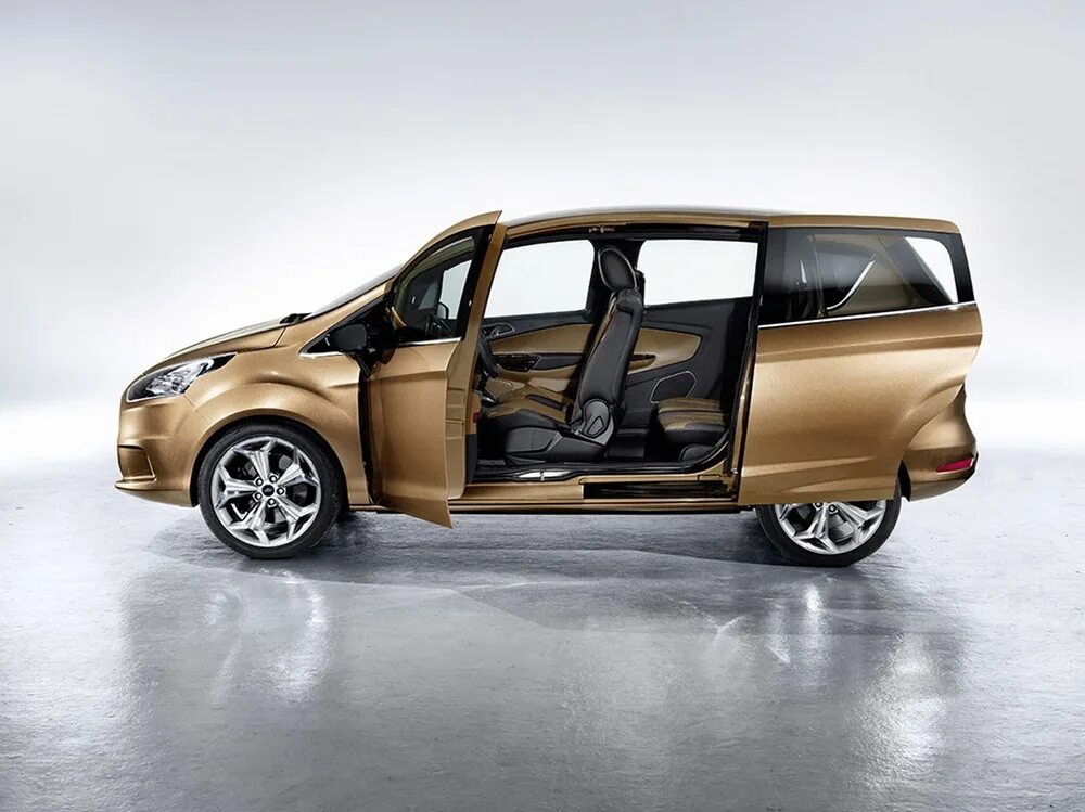 Компактвэн на вторичном рынке. Ford b-Max. Ford b Max 2012. Ford b Max 2013. Ford b Max 2020.