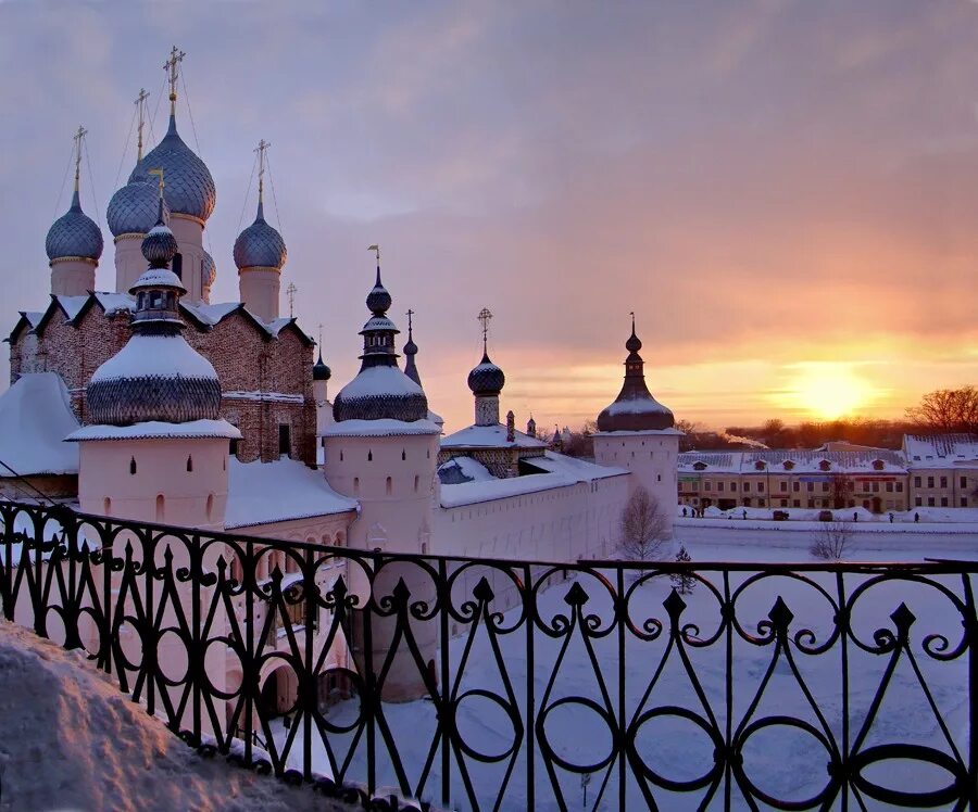 Ярославль Ростовский Кремль зимой. Ярославль Великий зимой. Ростов Великий золотое кольцо России Рождественский монастырь.. Ярославль Кремль.