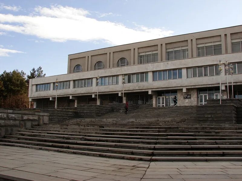 дворец водных видов спорта первоуральск. первоуральск бассейн дворец водных видов спорта. дом пионеров бассейн первоуральск. первоуральский дворец водных видов спорта. дворец дввс первоуральск.