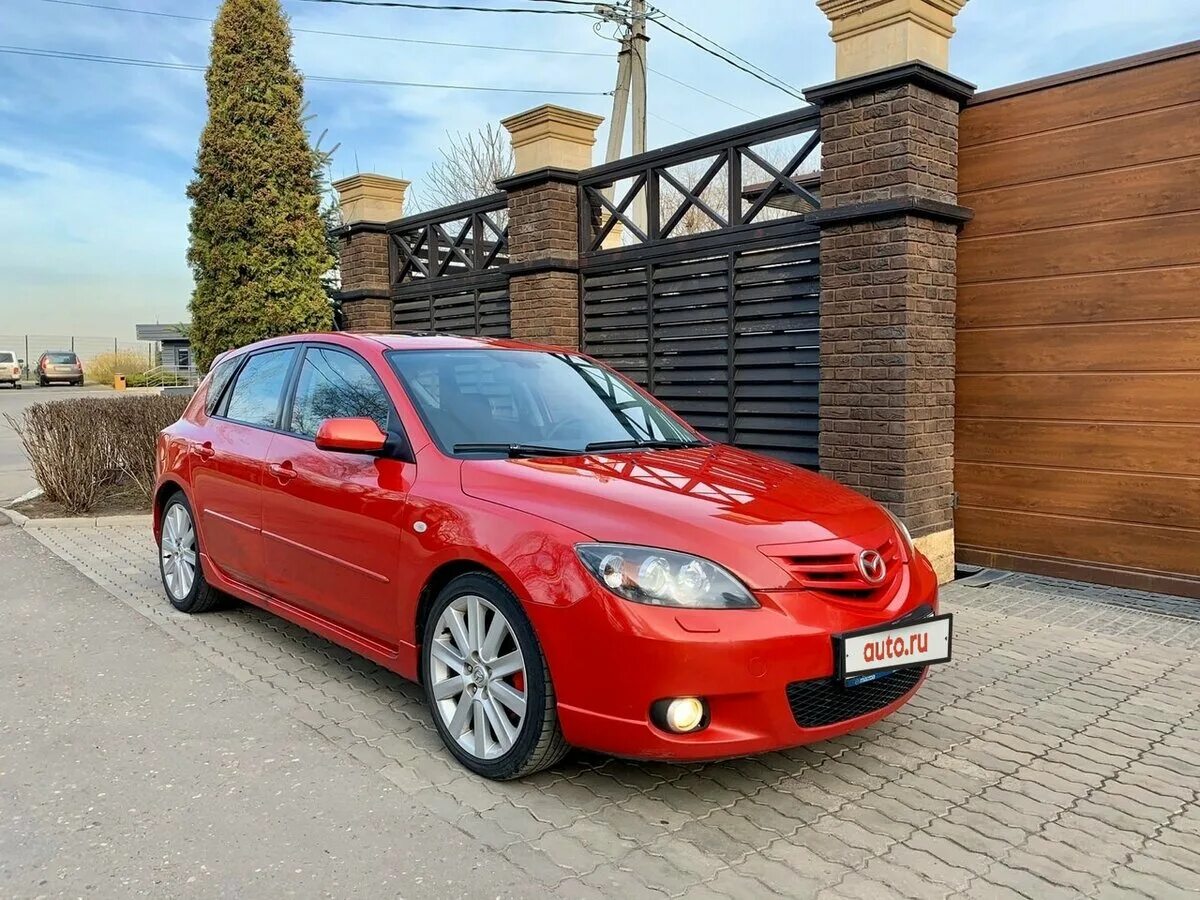 Mazda 3 BK хэтчбек. Mazda 3 BK хэтчбек красная. Mazda 3 BK 2006. Mazda 3 2006 2.0.