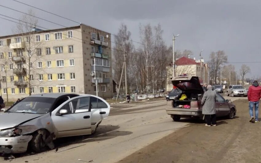 Иваново избили водителя троллейбуса. Работа водитель ивановская область. Смп иваново. Водитель троллейбуса иваново. Почему ивановских водителей называют пельменями.