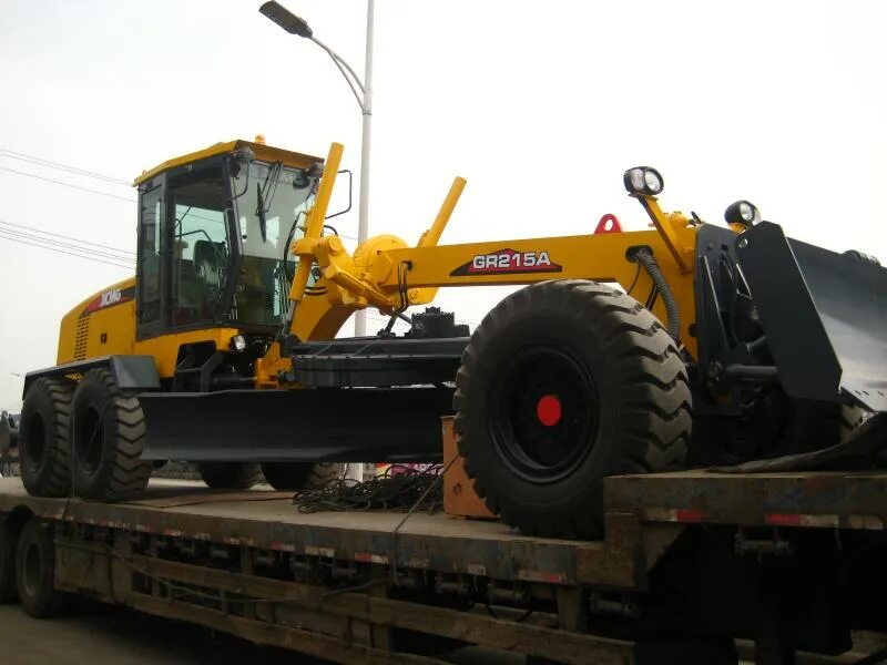 Автогрейдер gr215a. Автогрейдер xcmg gr215a. xcmg 215 автогрейдер. грейдер xcmg gr215a вес. грейдер xcmg gr215a 2018г.