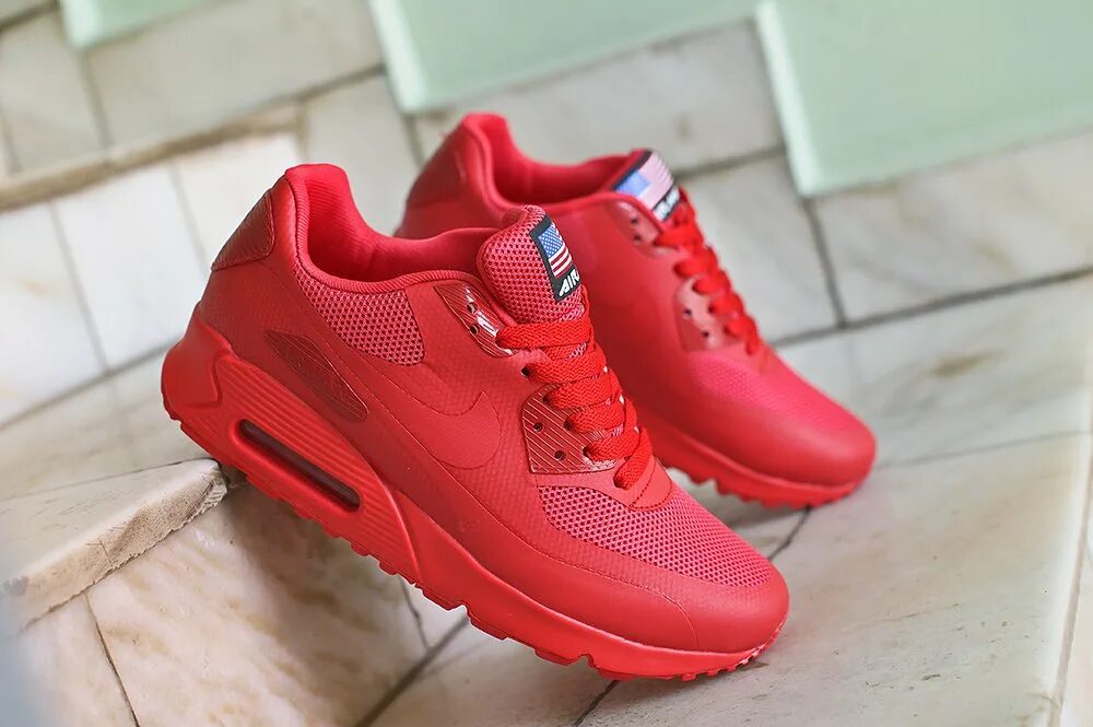 Nike Air Max 90 Hyperfuse Red. Кроссы найк АИР Макс 90. Nike кроссовки Air Max 90. Nike Air Max 90 красные.