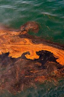 Oil hole
